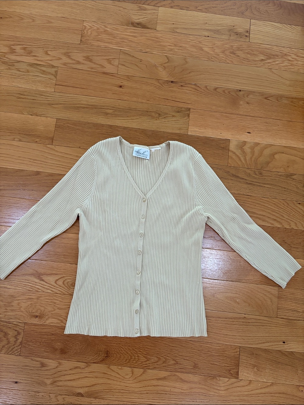Kathie Lee Collection Cream Ribbed Button-Front V-Neck Top